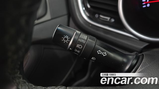 Kia K5 2015 — photo 17