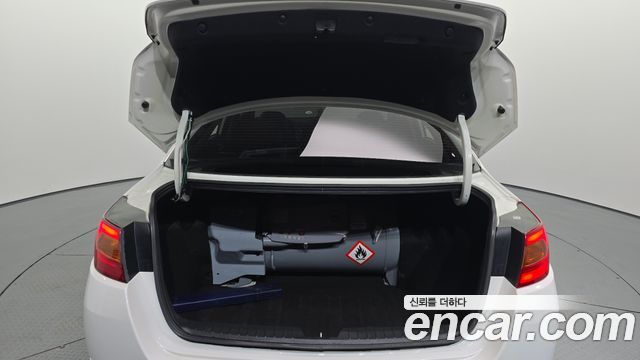 Kia K5 2015 — photo 18