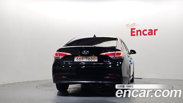 Hyundai Sonata 2016 — photo 4
