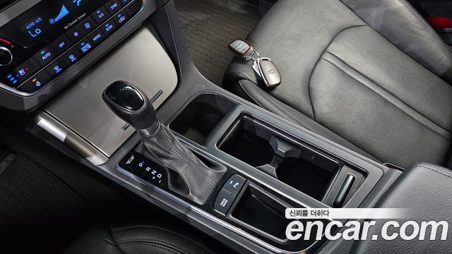 Hyundai Sonata 2016 — photo 12