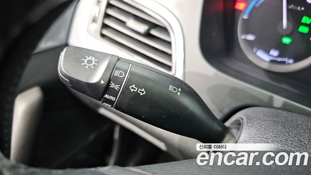 Hyundai Sonata 2016 — photo 24
