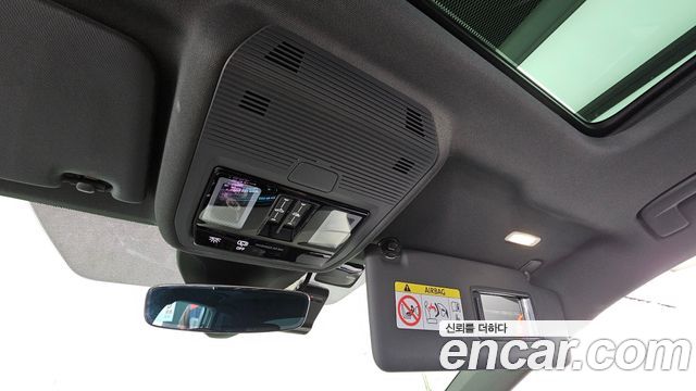 Audi Q4 e-tron 2022 — photo 30