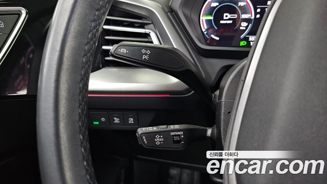 Audi Q4 e-tron 2022 — photo 32