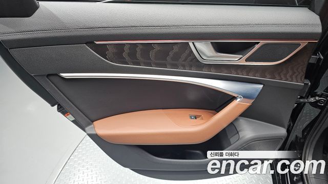 Audi A6 2020 — photo 15