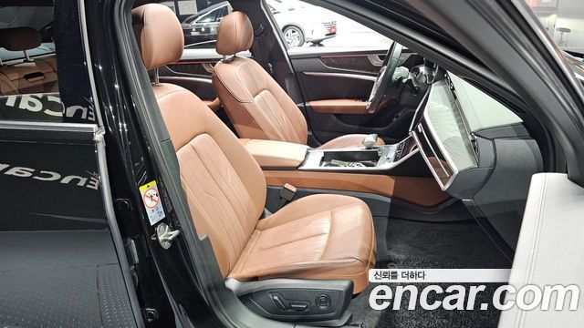 Audi A6 2020 — photo 16