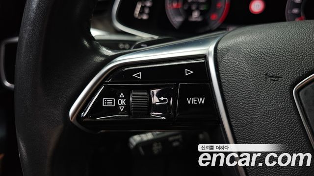 Audi A6 2020 — photo 28