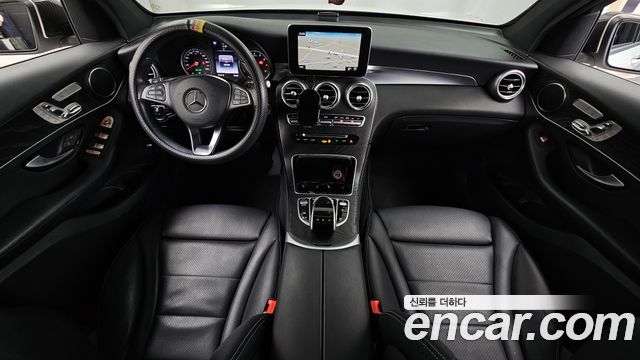 Mercedes-Benz GLC-Class 2019 — photo 10