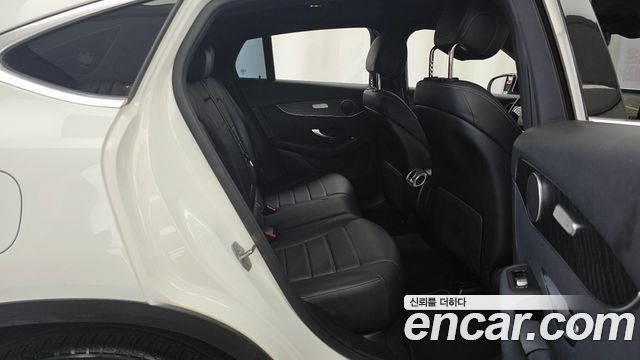 Mercedes-Benz GLC-Class 2019 — photo 17