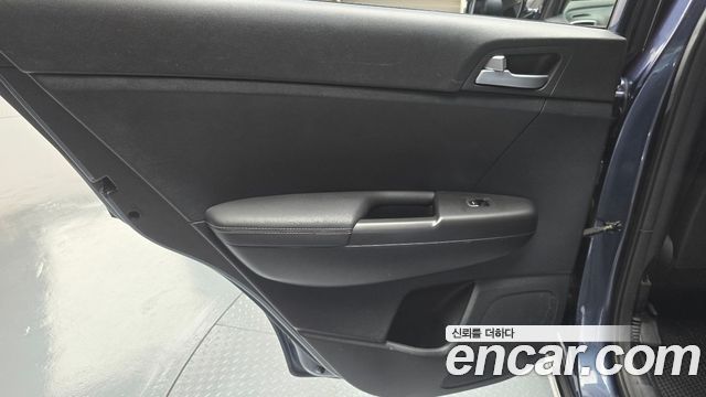 Kia Sportage 2016 — photo 15
