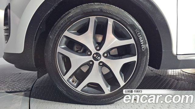 Kia Sportage 2016 — photo 5