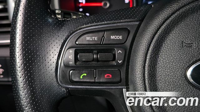 Kia Sportage 2016 — photo 23