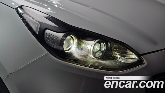 Kia Sportage 2016 — photo 8