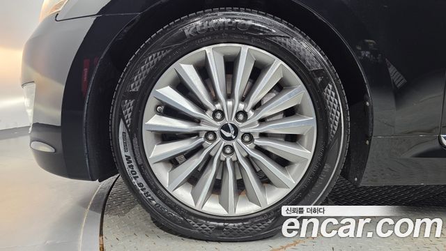 Hyundai Equus 2015 — photo 5