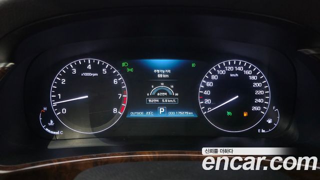 Hyundai Equus 2015 — photo 11