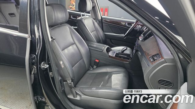 Hyundai Equus 2015 — photo 17