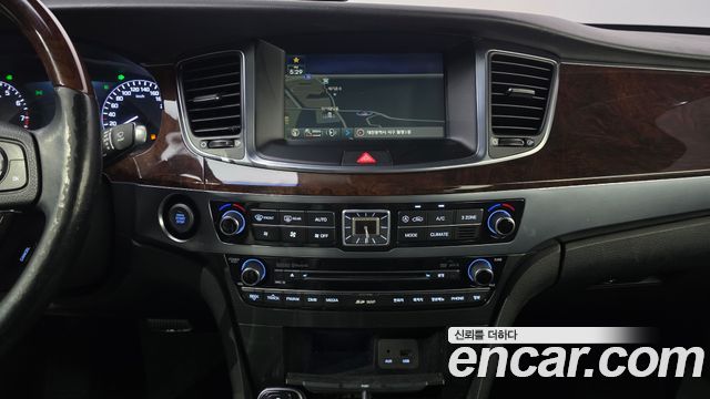 Hyundai Equus 2015 — photo 22
