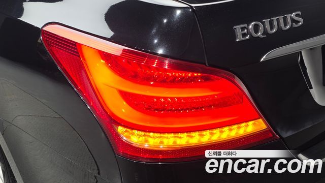 Hyundai Equus 2015 — photo 9