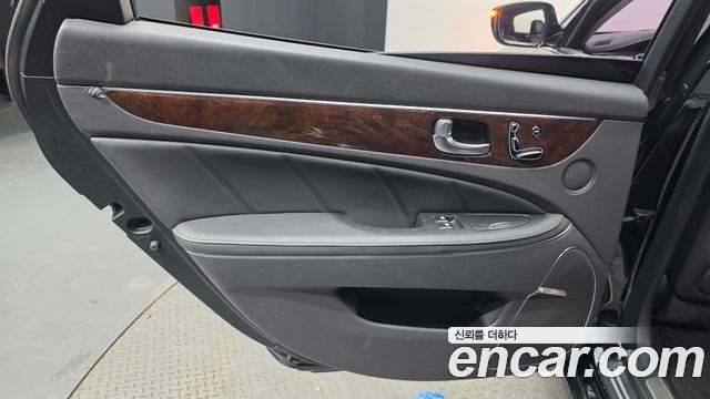 Hyundai Equus 2015 — photo 15