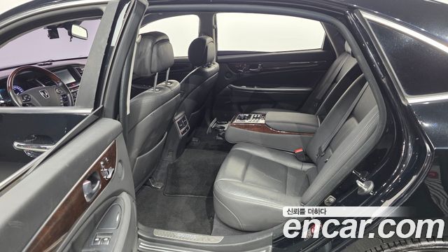 Hyundai Equus 2015 — photo 16