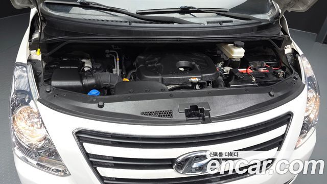 Hyundai Starex 2018 — photo 6