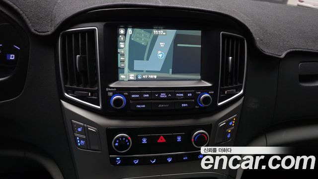 Hyundai Starex 2018 — photo 20