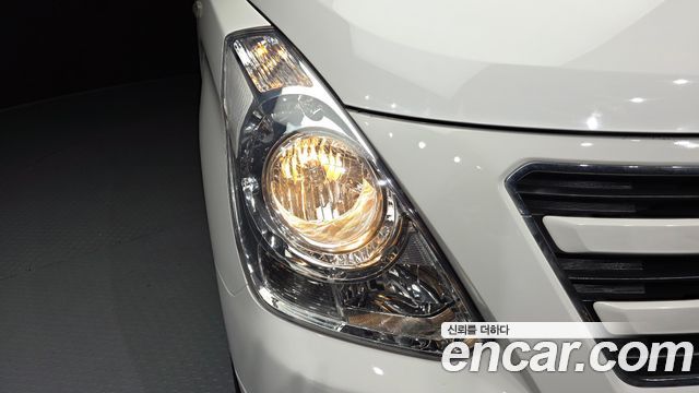 Hyundai Starex 2018 — photo 8