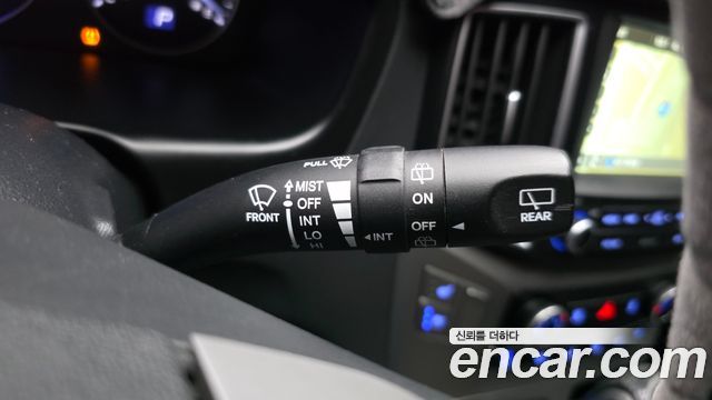 Hyundai Starex 2018 — photo 27