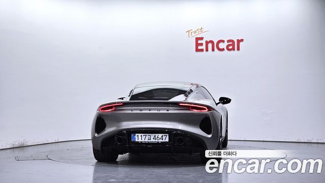 Lotus Emira 2025 — photo 4