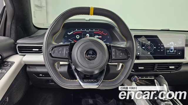 Lotus Emira 2025 — photo 19