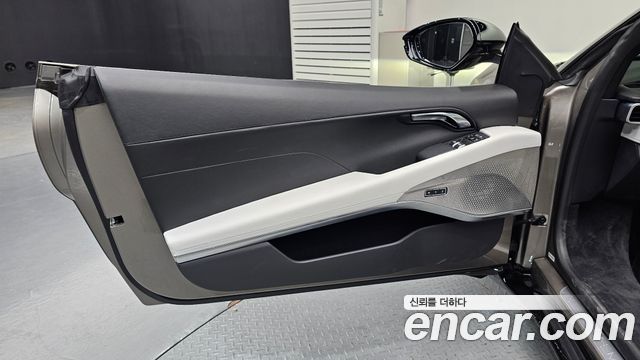Lotus Emira 2025 — photo 14