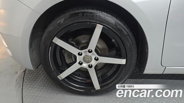 Kia K3 2015 — photo 5