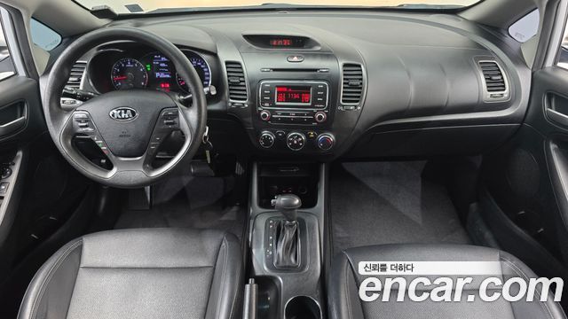Kia K3 2015 — photo 7