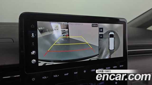 Hyundai Staria 2022 — photo 22
