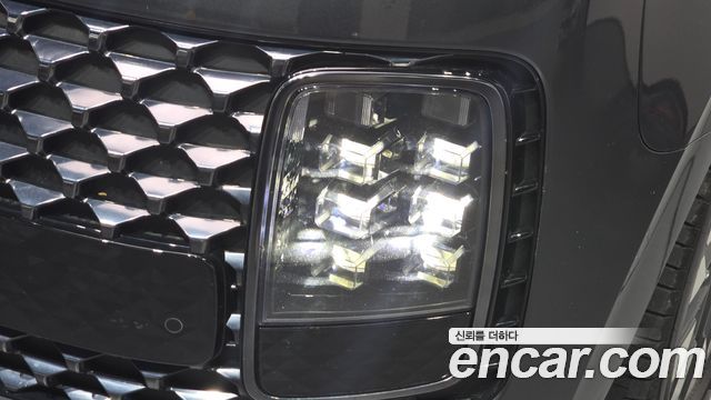 Hyundai Staria 2022 — photo 8
