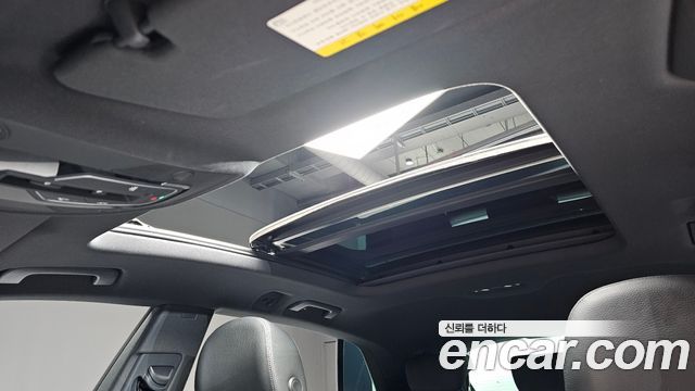 Audi Q8 2020 — photo 25