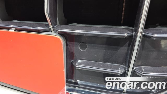 Audi Q8 2020 — photo 35
