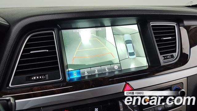 Hyundai Genesis 2016 — photo 16