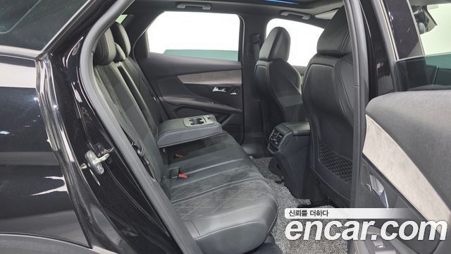 Peugeot 3008 2020 — photo 25