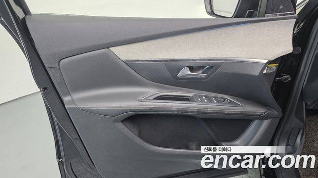 Peugeot 3008 2020 — photo 14