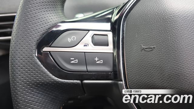 Peugeot 3008 2020 — photo 16