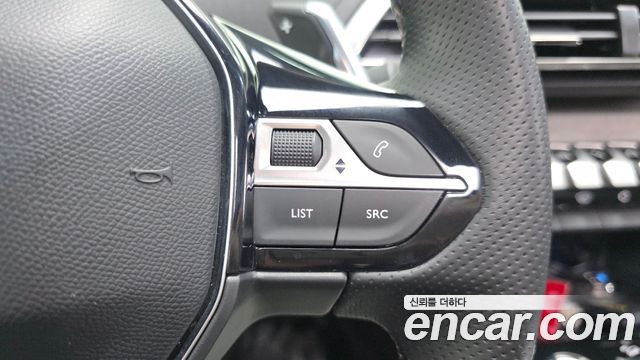 Peugeot 3008 2020 — photo 30