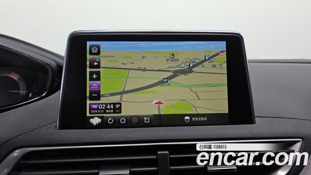 Peugeot 3008 2020 — photo 31