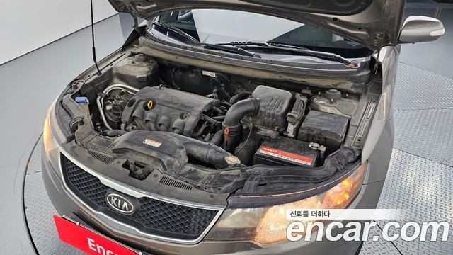 Kia Porte 2010 — photo 6