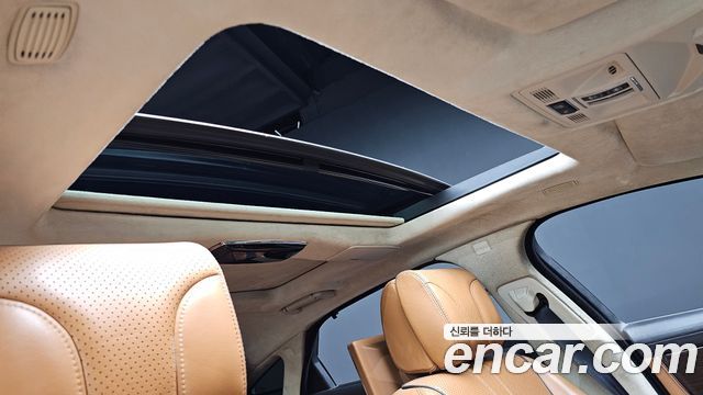 Jaguar XJ 2015 — photo 25