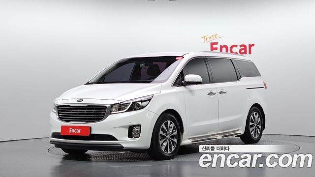 Kia Canival 2018 — photo 1