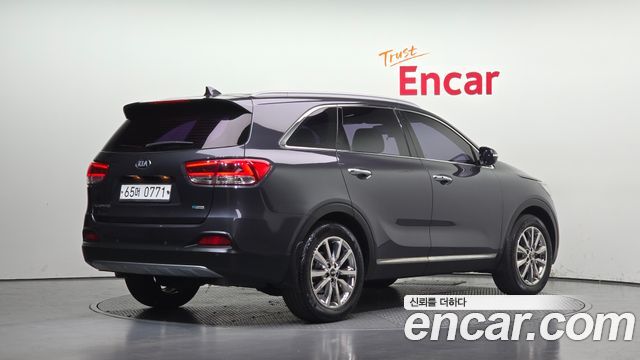 Kia Sorento 2016 — photo 2