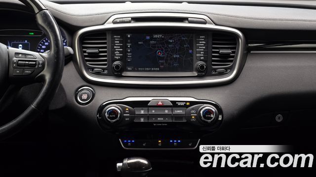 Kia Sorento 2016 — photo 20
