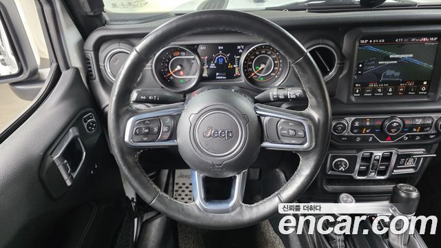 Jeep Wrangler 2020 — photo 20