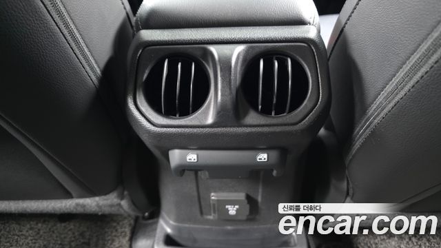 Jeep Wrangler 2020 — photo 25