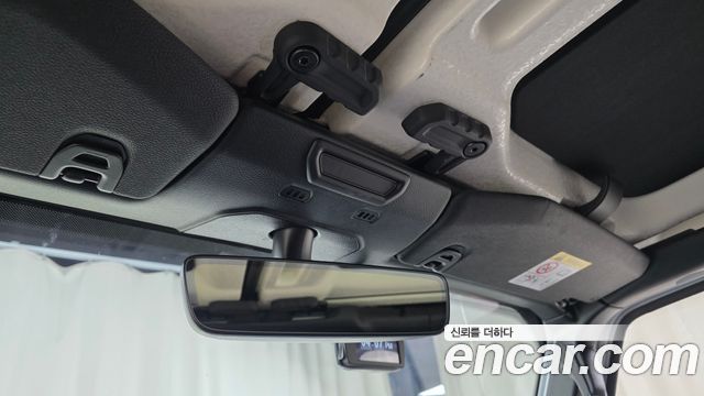 Jeep Wrangler 2020 — photo 26
